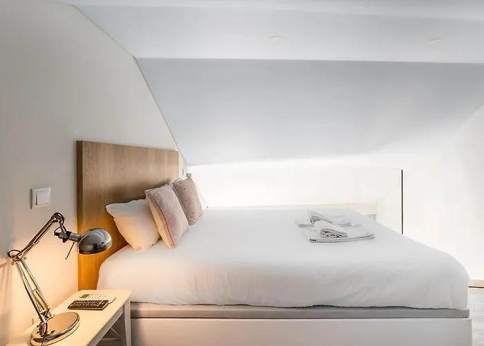 Apartment General Torres By Lisbeyond *