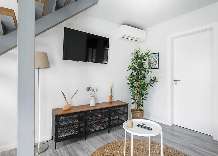 General Torres By Lisbeyond